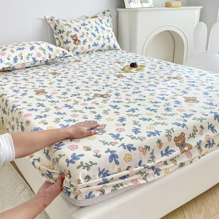 91家纺网 家纺一手货源 找家纺 帛织澜家纺 2026新款喷气12868系列纯棉印花单床笠 倍暖初妆