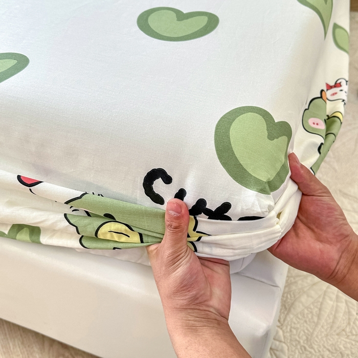 91家纺网 家纺一手货源 找家纺 帛织澜家纺 2026新款喷气12868系列纯棉印花单床笠 呆萌宝贝