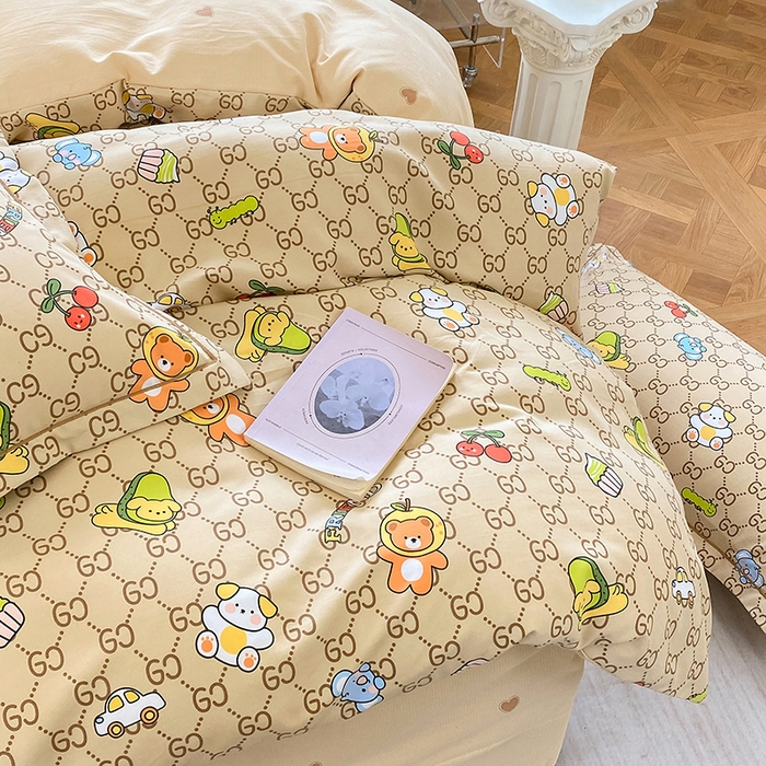 91家纺网 家纺一手货源 找家纺 家贝爱 2024春日新款A类精选高支高密水洗云锦棉四件套 宝莉熊