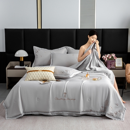 91家纺网 家纺一手货源 找家纺 （总）憨豆家纺 2025新款水洗莱赛尔50S天丝刺绣夏被四件套直播空调被夏凉被