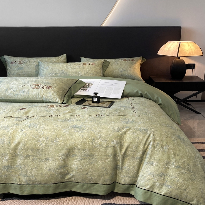 91家纺网 家纺一手货源 找家纺 宅家居2024新款轻奢复古风阳绒磨毛雅棉刺绣系列四件套  绿