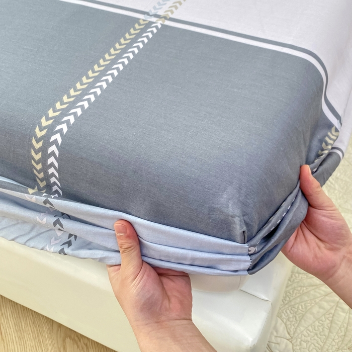 91家纺网 家纺一手货源 找家纺 帛织澜家纺 2025新款喷气12868系列纯棉印花单床笠 奇幻曲