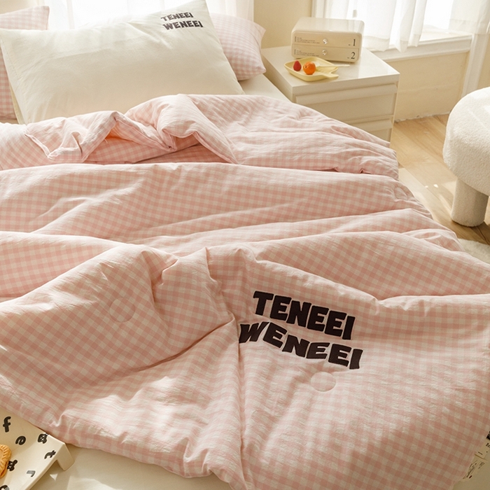 91家纺网 家纺一手货源 找家纺 荔禾家居 2024新款ins混搭博主风全棉色织水洗棉夏被四件组 桃花