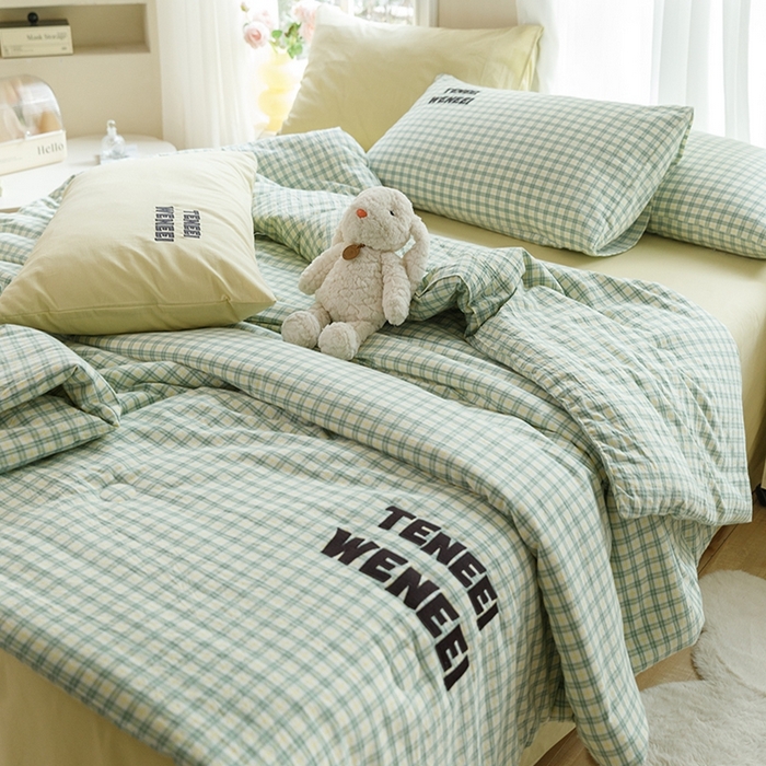 91家纺网 家纺一手货源 找家纺 荔禾家居 2024新款ins混搭博主风全棉色织水洗棉夏被四件组 星野