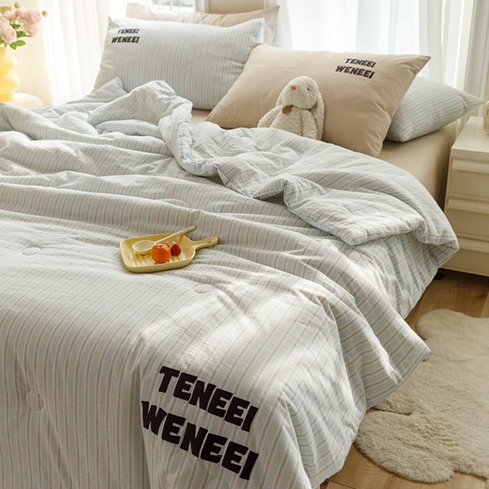 91家纺网 家纺一手货源 找家纺 荔禾家居 2024新款ins混搭博主风全棉色织水洗棉夏被四件组 青山