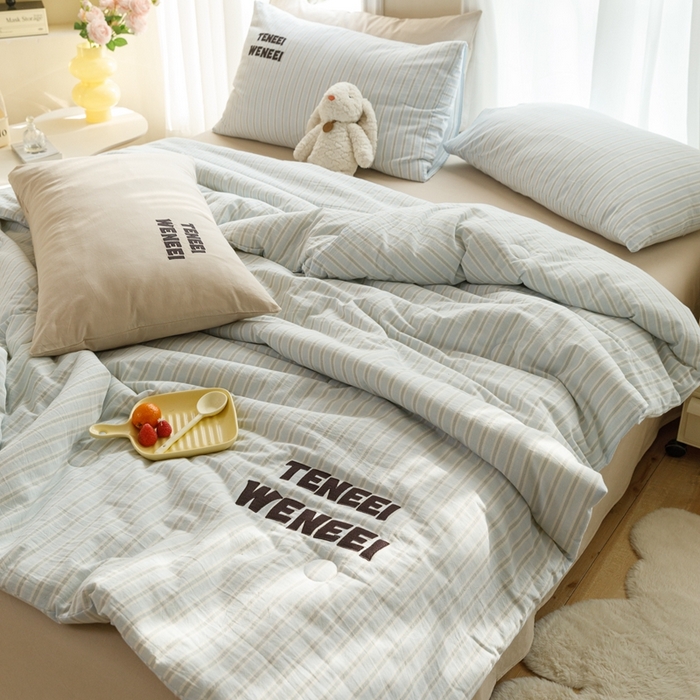 91家纺网 家纺一手货源 找家纺 荔禾家居 2024新款ins混搭博主风全棉色织水洗棉夏被四件组 青山