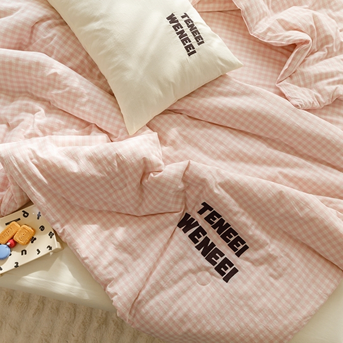 91家纺网 家纺一手货源 找家纺 （总）荔禾家居 2024新款ins混搭博主风全棉色织水洗棉夏被四件组