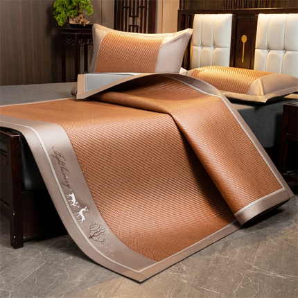 91家纺网 家纺一手货源 找家纺 宜派家纺 2024新款凉感PE雪藤席三件套 PE雪藤席-咖色