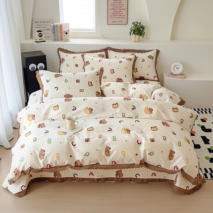 91家纺网 家纺一手货源 找家纺 百寐 2024新款13372全棉床盖四件套 小水豚