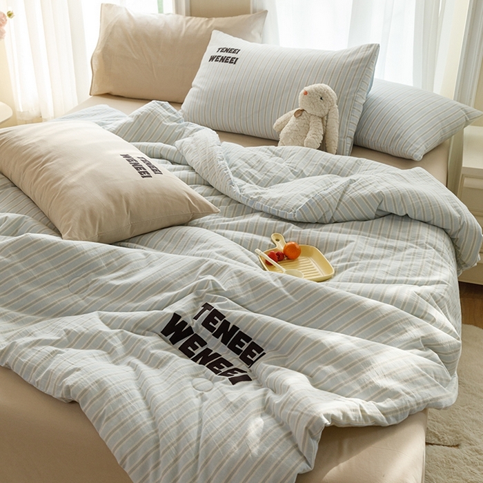 91家纺网 家纺一手货源 找家纺 荔禾家居 2024新款ins混搭博主风全棉色织水洗棉夏被四件组 青山