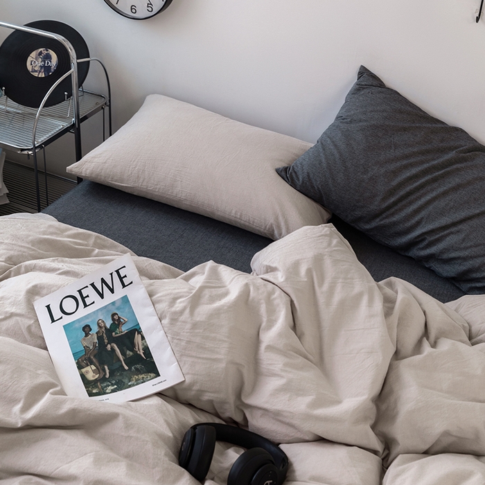 91家纺网 家纺一手货源 找家纺 羋多（原穆琪） 2024新款A类全棉色织水洗棉纯色四件套 浅米混搭深灰