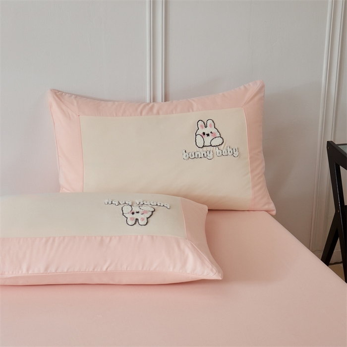 91家纺网 家纺一手货源 找家纺 （总）盛秋家纺 2025新款云朵棉毛巾绣四件套-哈尼