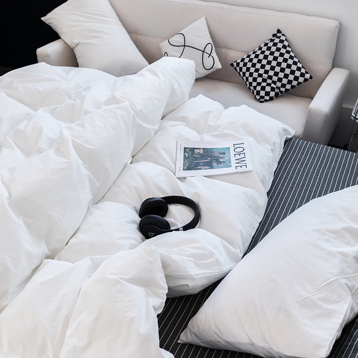 91家纺网 家纺一手货源 找家纺 羋多（原穆琪） 2024新款A类全棉色织水洗棉纯色四件套 雅白混搭灰细条