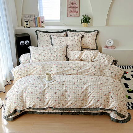 91家纺网 家纺一手货源 找家纺 百寐 2024新款13372全棉床盖四件套 草莓格