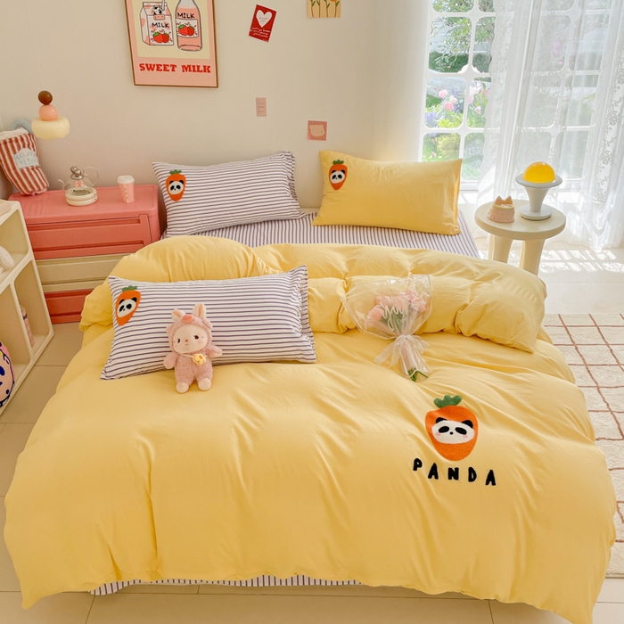 91家纺网 家纺一手货源 找家纺 葡萄家纺 2024款水果熊猫系列云朵水洗棉毛巾绣四件套第二批（提供买家秀） 香芋芝士-黄