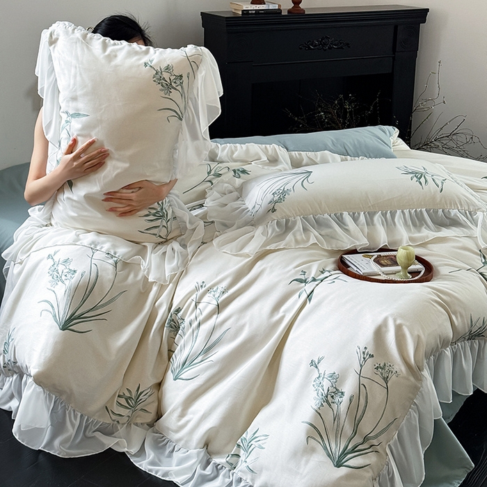 91家纺网 家纺一手货源 找家纺 窝米 2024新款纯棉法式复古雪纺大花边四件套 觅香花边款