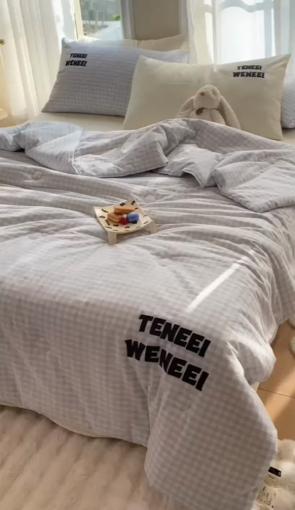 91家纺网 家纺一手货源 找家纺 荔禾家居 2024新款ins混搭博主风全棉色织水洗棉夏被四件组 南风