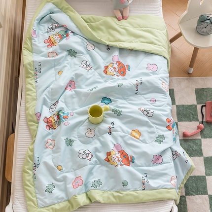 91家纺网 家纺一手货源 找家纺 （总）嗨生活 2025新款水洗棉手包边幼儿园儿童夏被（爆款）