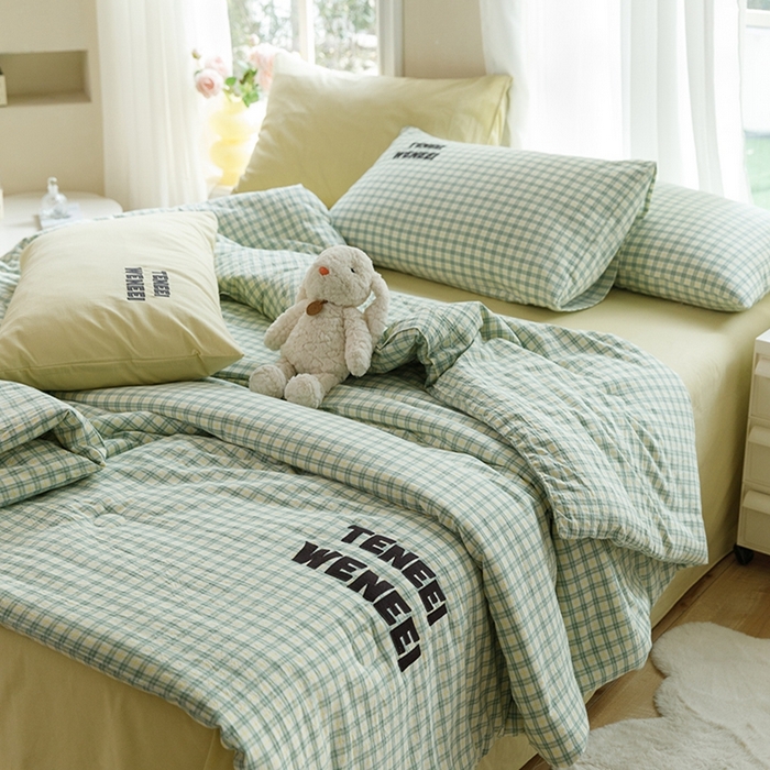 91家纺网 家纺一手货源 找家纺 荔禾家居 2024新款ins混搭博主风全棉色织水洗棉夏被四件组 星野