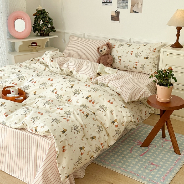 91家纺网 家纺一手货源 找家纺 昔可家纺 2024新款开春小清新花四件套 派对小熊兔兔