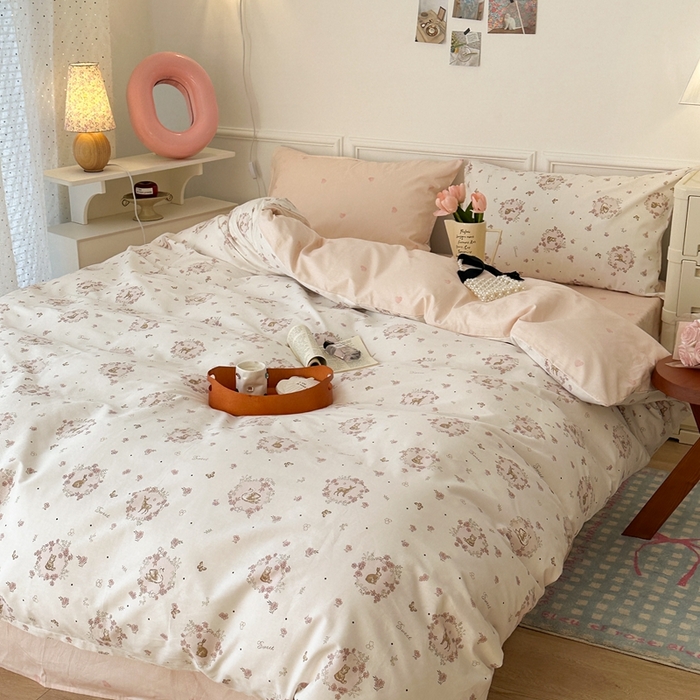 91家纺网 家纺一手货源 找家纺 昔可家纺 2024新款开春小清新花四件套 天鹅小熊