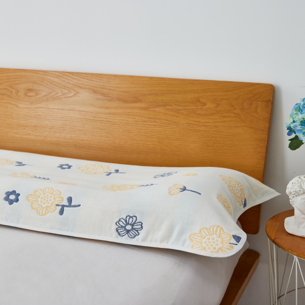 91家纺网 家纺一手货源 找家纺 爱港家纺 2024全棉A类毛巾被 纱布升级款长枕巾 情侣枕巾 枕芯保护套 小雏菊