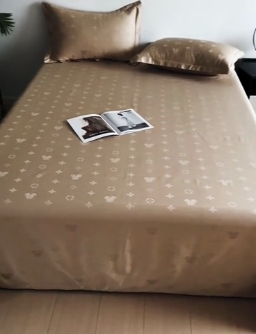 91家纺网 家纺一手货源 找家纺 品乐家纺 2024新款100支长绒棉提花床单 音色卡其