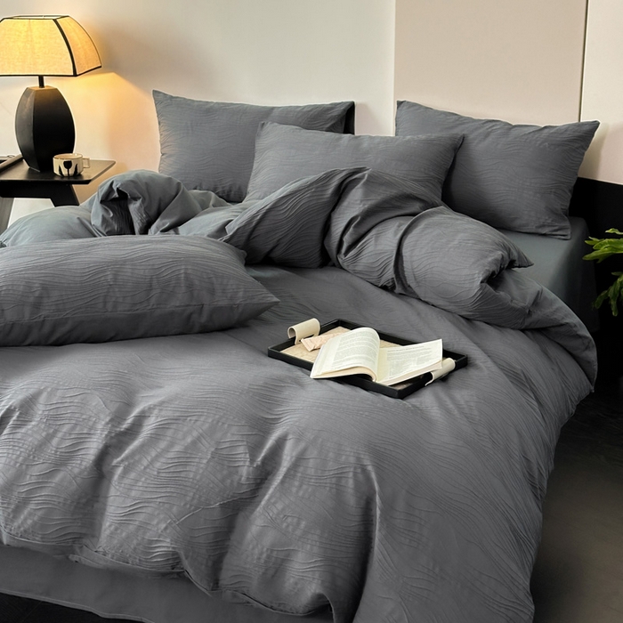 91家纺网 家纺一手货源 找家纺 雅居纺家纺 2024新款全棉线条提花四件套-线条  线条-深灰