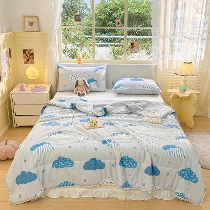 寐居家纺 2024新款水洗棉小花边夏被 春雨绵绵