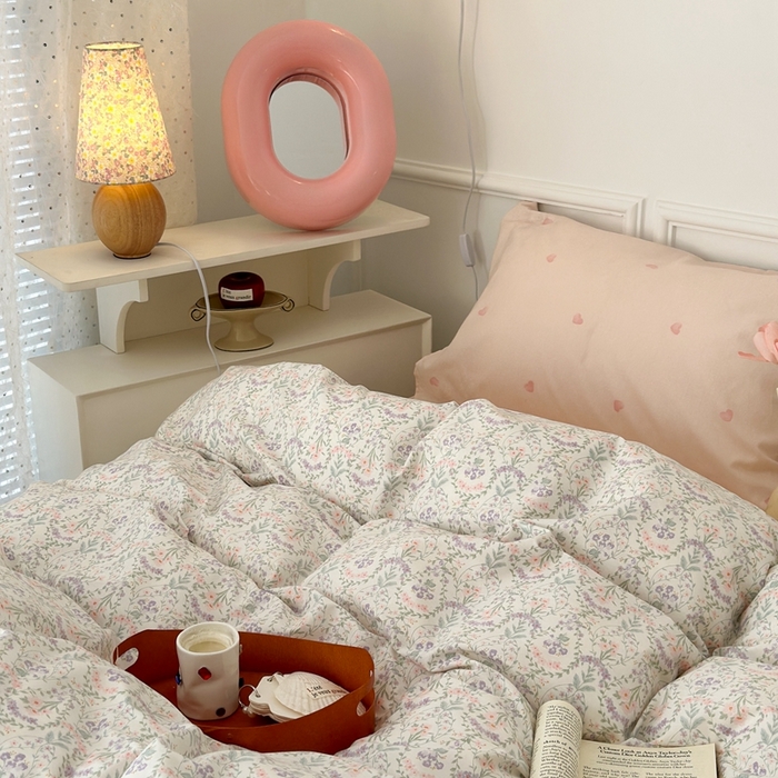 91家纺网 家纺一手货源 找家纺 昔可家纺 2024新款春日小碎花系列四件套 粉紫清新花