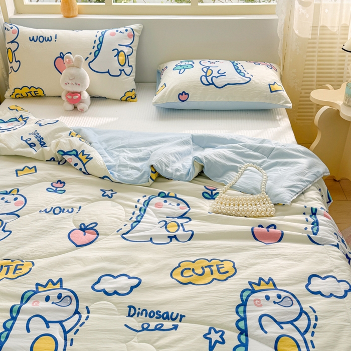 91家纺网 家纺一手货源 找家纺 寐居家纺 2024新款水洗棉小花边夏被 恐龙乐园