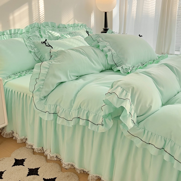 91家纺网 家纺一手货源 找家纺 言熙居 2024新款网纱花边韩版床裙款四件套 小仙女浅蓝