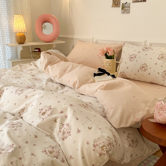 91家纺网 家纺一手货源 找家纺 昔可家纺 2024新款开春小清新花四件套 天鹅小熊