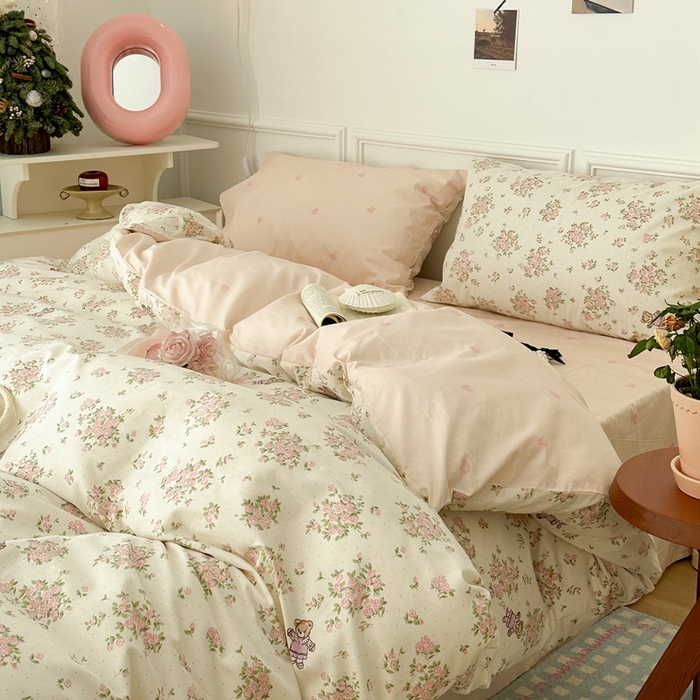 91家纺网 家纺一手货源 找家纺 昔可家纺 2024新款开春小清新花四件套 桃乐丝小熊