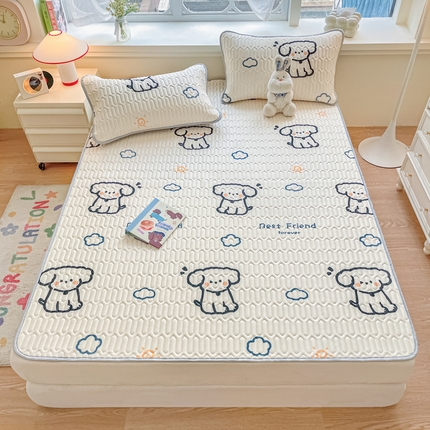 91家纺网 家纺一手货源 找家纺 柒月家居 2024新款贴身舒适厚度0.5小清新乳胶凉席 线条狗