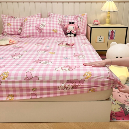 91家纺网 家纺一手货源 找家纺 沐辰 2024新款正版三丽鸥花型床笠 粉格美乐蒂