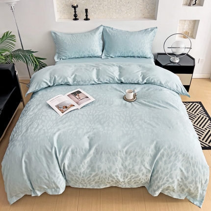 91家纺网 家纺一手货源 找家纺 品乐家纺 2024新款100支长绒棉提花宽边四件套 音色浅兰