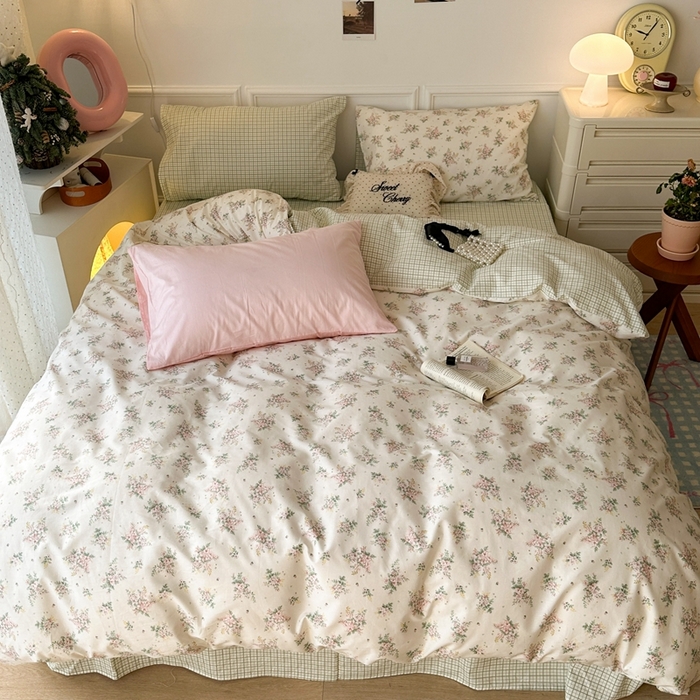 91家纺网 家纺一手货源 找家纺 昔可家纺 2024新款春日小碎花系列四件套 珍妮梦境