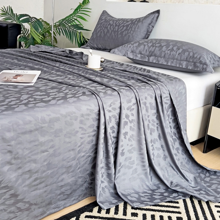 91家纺网 家纺一手货源 找家纺 品乐家纺 2024新款100支长绒棉提花床单 音色帝灰