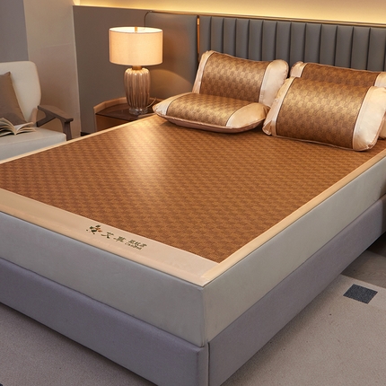 91家纺网 家纺一手货源 找家纺 席都凉席工厂店 2024新款方角古藤席 艾草-经典格