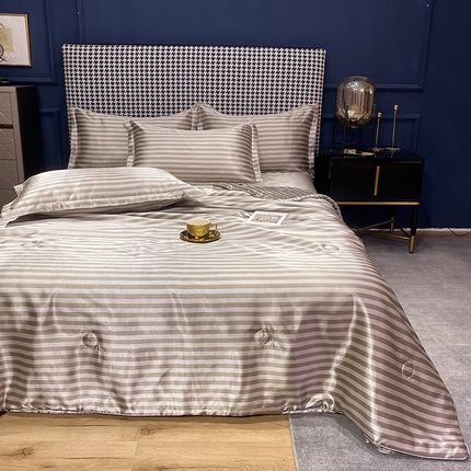 91家纺网 家纺一手货源 找家纺 （总）11 经年：2025年条纹丝绸冰丝水洗真丝夏被四件套直播爆款