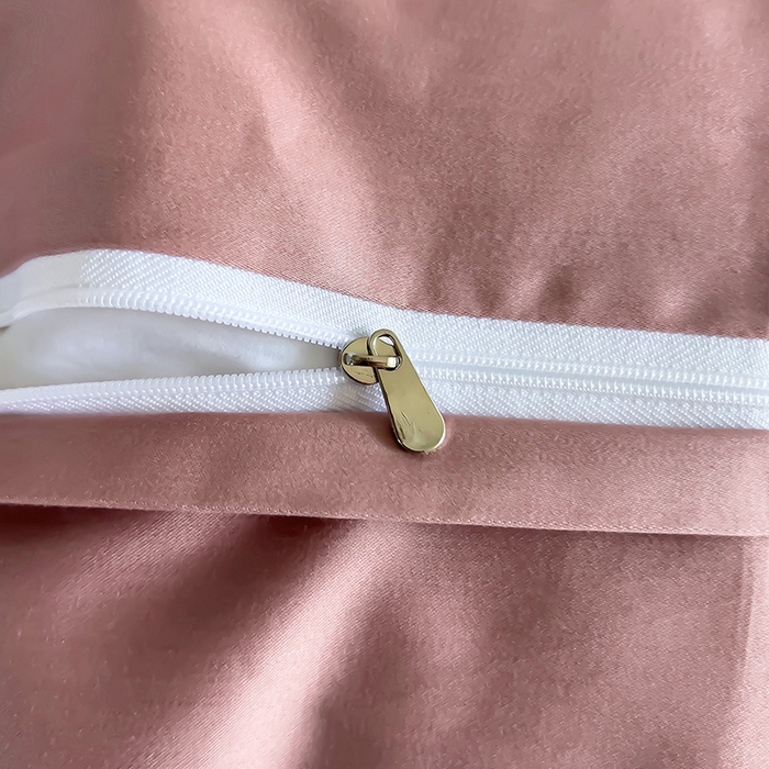 91家纺网 家纺一手货源 找家纺 品乐家纺 2024新款100支长绒棉提花宽边四件套 音色豆沙