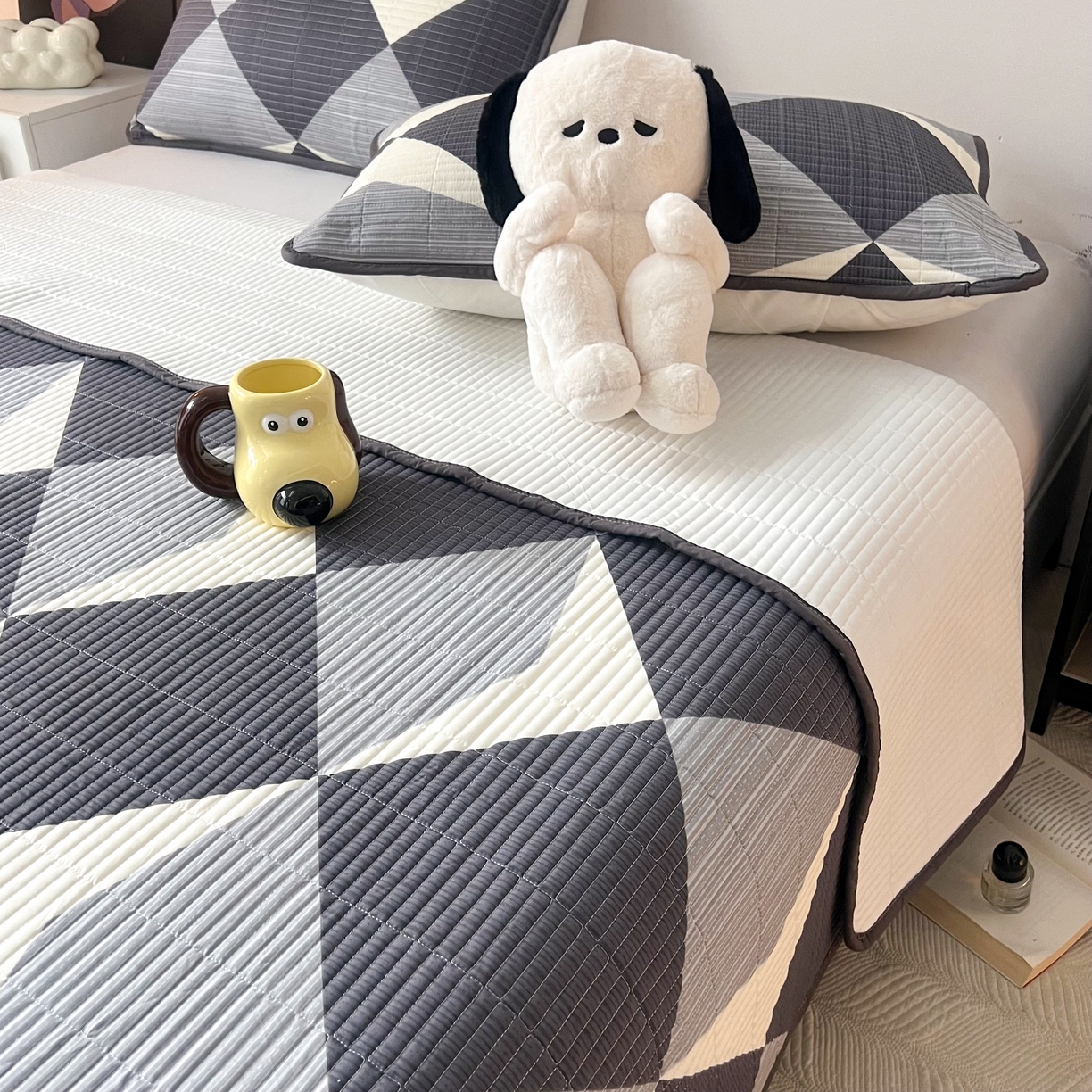 91家纺网 家纺一手货源 找家纺 HL原创 2024新款全棉印花床盖 绅士格