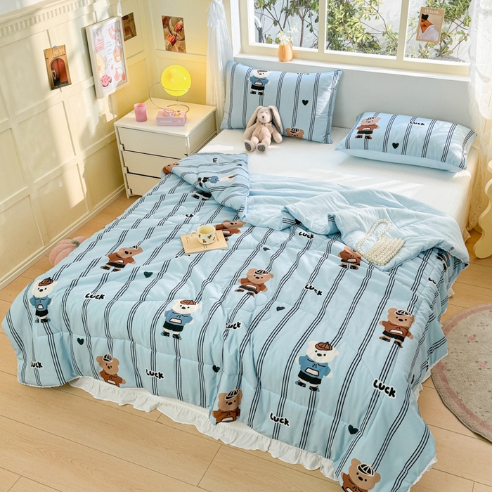 91家纺网 家纺一手货源 找家纺 寐居家纺 2024新款水洗棉小花边夏被 幸运熊