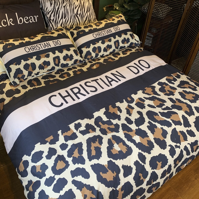 91家纺网 家纺一手货源 找家纺 花沐 2024新款云朵水洗棉四件套 【云朵棉】豹纹迪