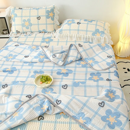 91家纺网 家纺一手货源 找家纺 伊人坊 2024新款冰丝凉感丝夏被 花花格调