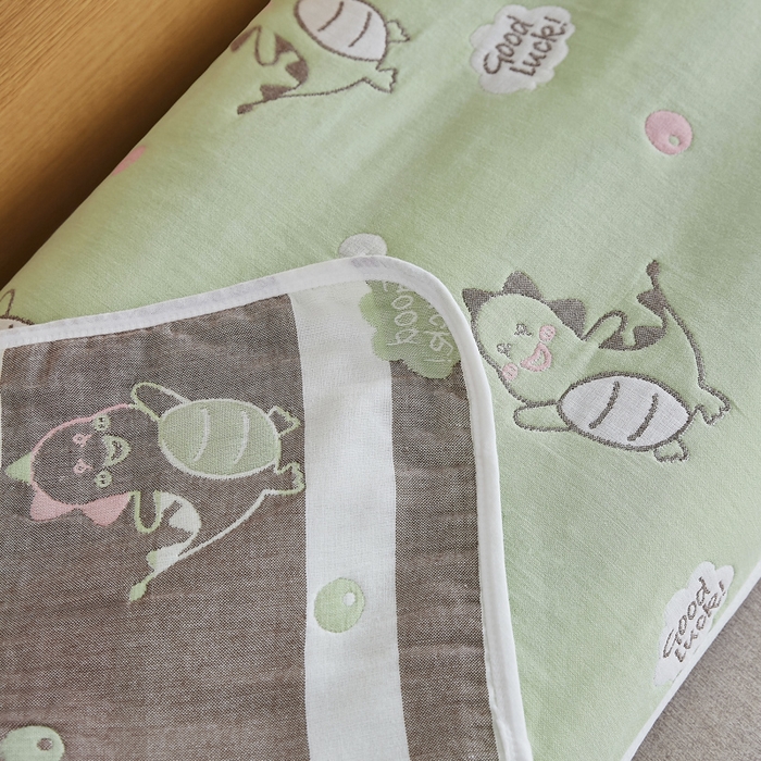 91家纺网 家纺一手货源 找家纺 爱港家纺 2024全棉A类毛巾被 纱布升级款长枕巾 情侣枕巾 枕芯保护套 绿恐龙