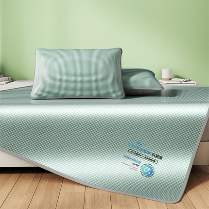 91家纺网 家纺一手货源 找家纺 叠派家纺 2024新款抗菌冰激凌烫画系列床单床笠 冰淇淋-淡绿床单款