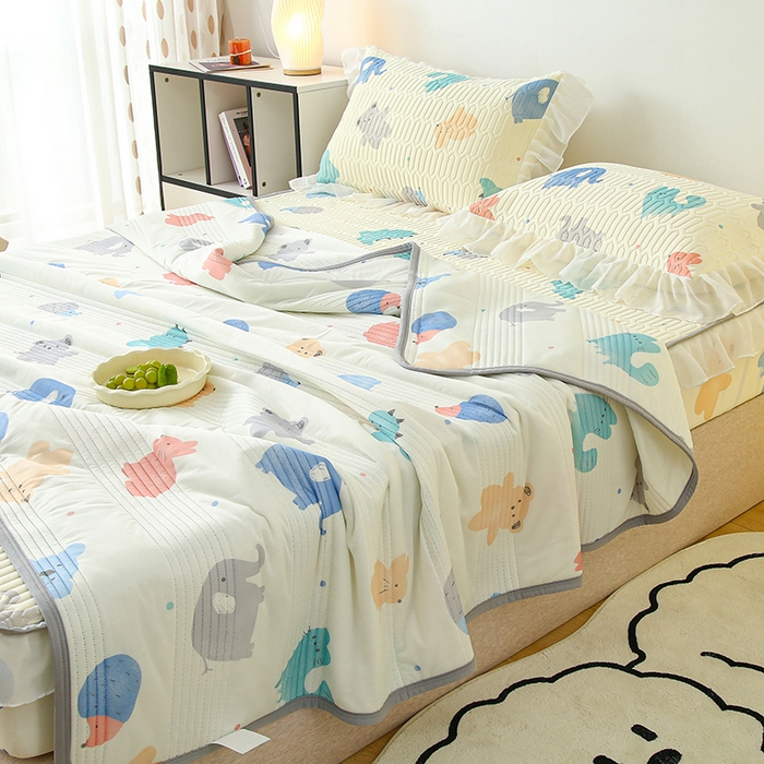 91家纺网 家纺一手货源 找家纺 伊人坊 2024新款冰丝凉感丝夏被 动物园