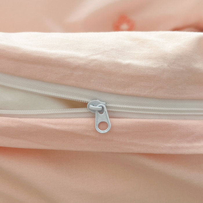 91家纺网 家纺一手货源 找家纺 寐居家纺 2024新款全棉水洗棉毛巾绣色织四件套 花儿朵朵-粉玉